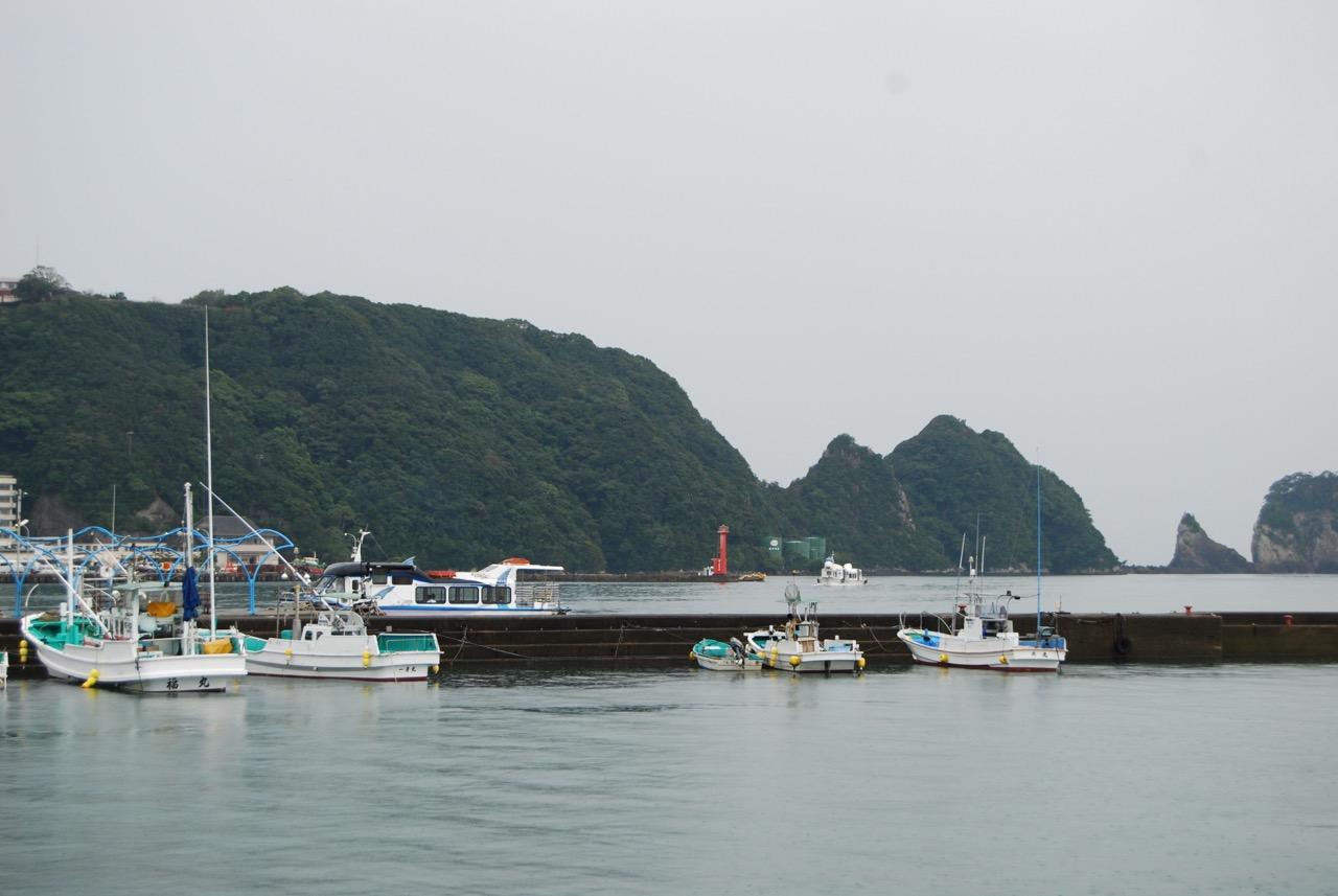 勝浦港
