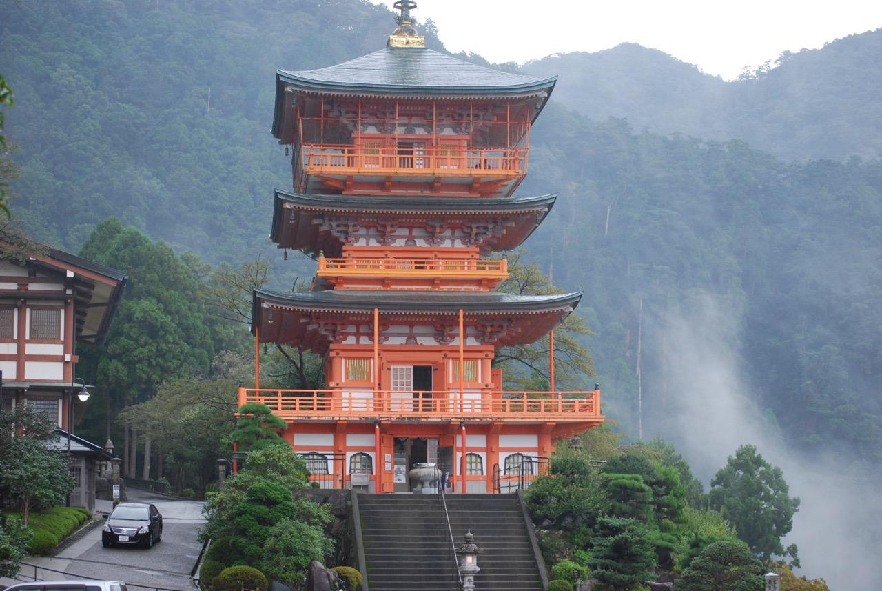 青岸渡寺観音堂